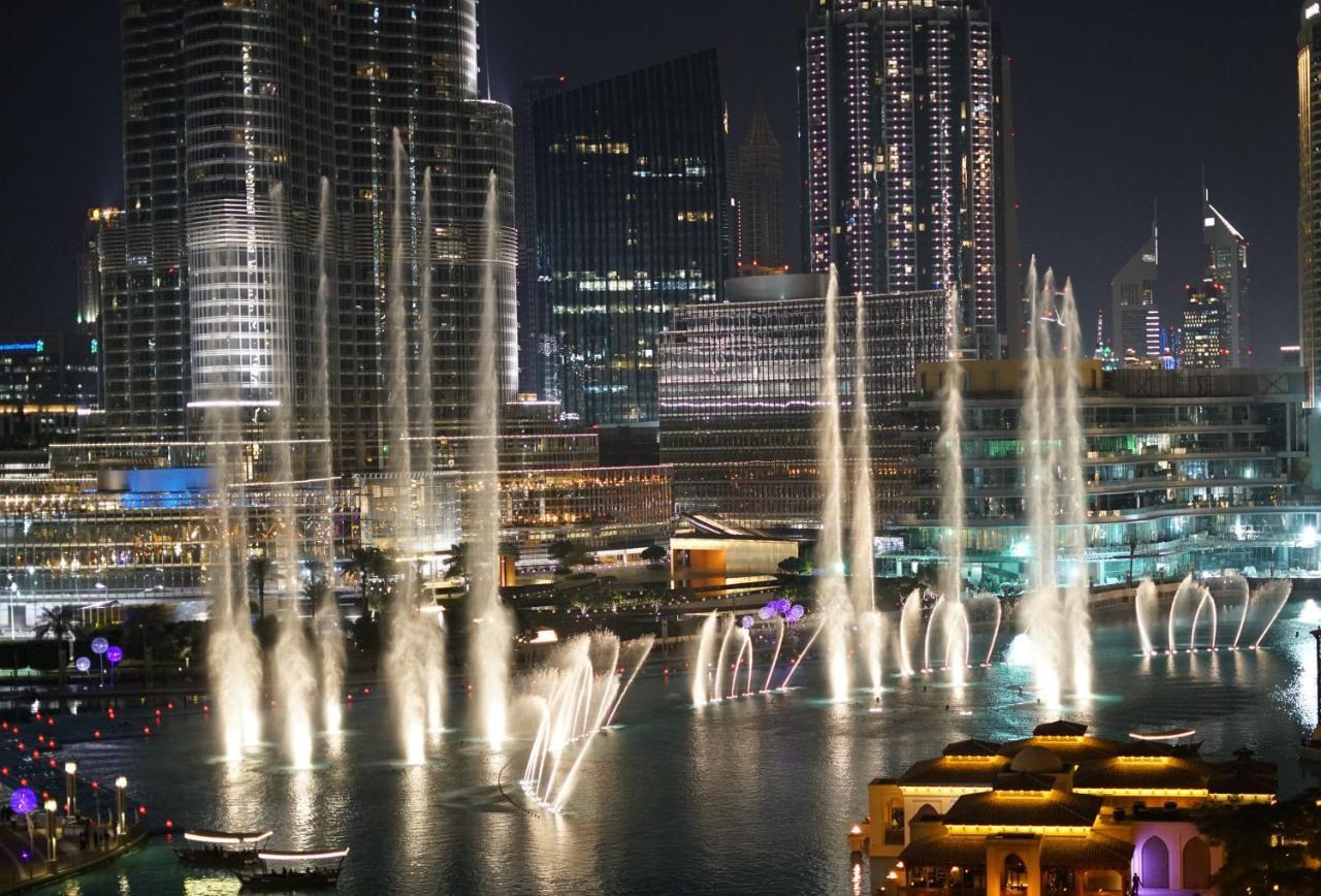 Elite Royal Apartment: Burj Khalifa View & 3-bedroom Luxury