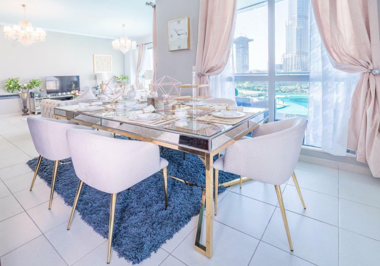 Elite Royal Apartment: Burj Khalifa View & 3-bedroom Luxury